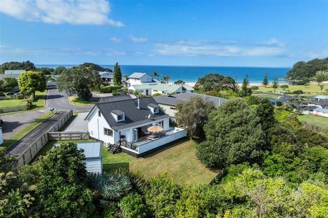 Photo of property in 164 Bambury Place, Onemana, Whangamata, 3691