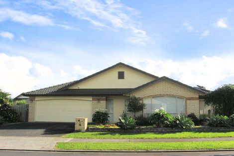Photo of property in 10 Mellefont Close, East Tamaki Heights, Auckland, 2016