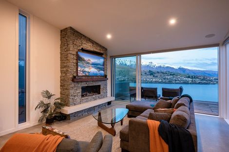 Photo of property in St Andrews Park, 9b Saint Mathews Place, Queenstown, 9300