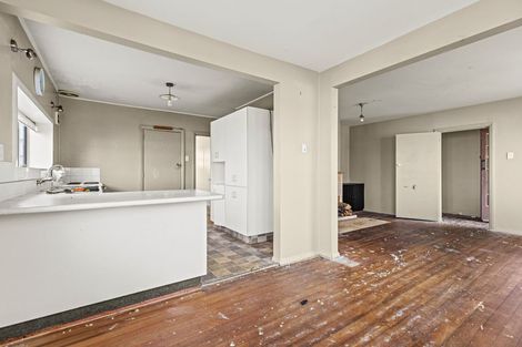 Photo of property in 303 Wainoni Road, Avondale, Christchurch, 8061