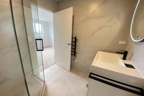 Photo of property in 6/36 Edmonton Road, Henderson, Auckland, 0612