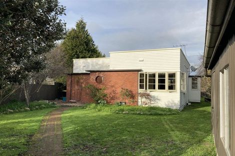 Photo of property in 12 Hosking Place, Masterton, 5810
