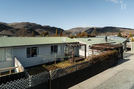 Photo of property in 66b Molyneux Avenue, Cromwell, 9310