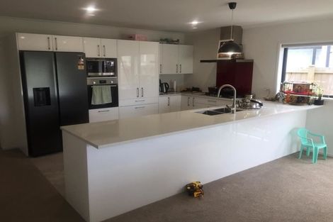 Photo of property in 11 Maioha Road, Pukekohe, 2120