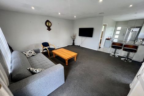 Photo of property in 5 Sarabande Avenue, Redwood, Christchurch, 8051