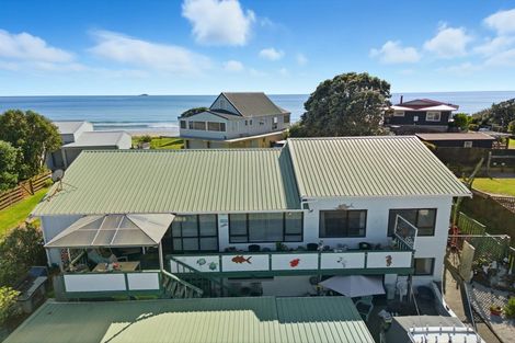 Photo of property in 647 Pukehina Parade, Pukehina, Te Puke, 3189
