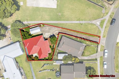 Photo of property in 30a Holland Street, Pukekohe, 2120