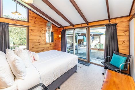 Photo of property in 15 Banks Place, Tawhero, Whanganui, 4501