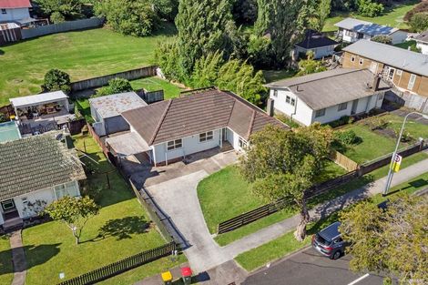 Photo of property in 4 Ennis Avenue, Pakuranga Heights, Auckland, 2010