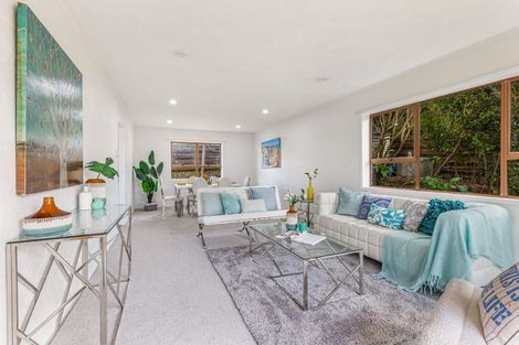 Photo of property in 1/15 Evans Road, Glen Eden, Auckland, 0602
