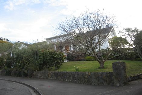 Photo of property in 2 Ridd Crescent, Karori, Wellington, 6012