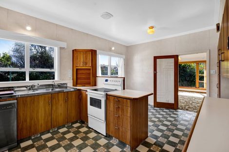 Photo of property in 57 Dixon Avenue, Hawera, 4610