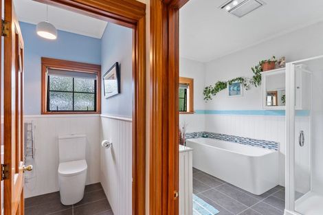 Photo of property in 38 Sutton Road, Te Horo, Otaki, 5582