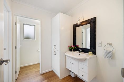 Photo of property in 11 Bernadette Street, Aidanfield, Christchurch, 8025