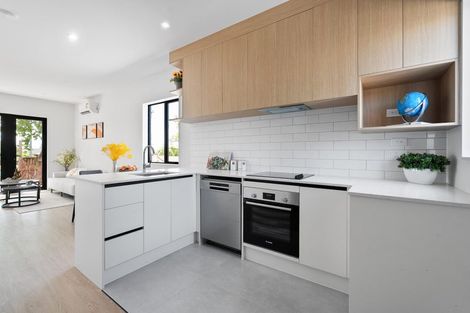 Photo of property in 20 Seabrook Avenue, New Lynn, Auckland, 0600