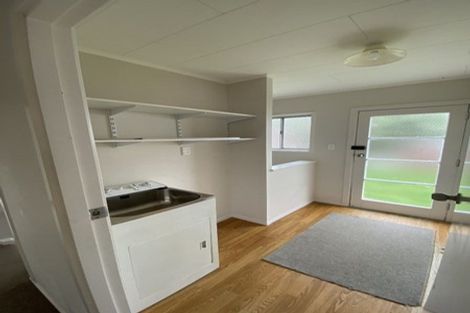 Photo of property in 2/1 Proctor Lane, Tawa, Wellington, 5028