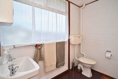 Photo of property in 8d Koura Crescent, Mahia, 4198