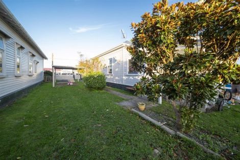 Photo of property in 25 Milmoe Street, Hawera, 4610