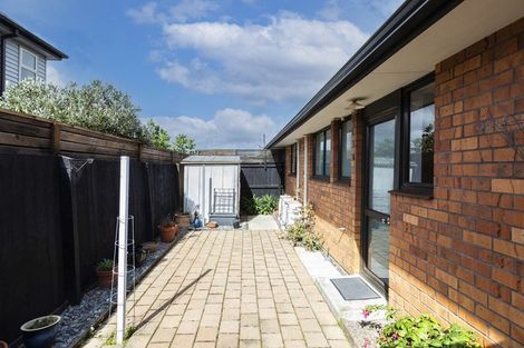 Photo of property in 22 Leander Street, Northcote, Christchurch, 8052