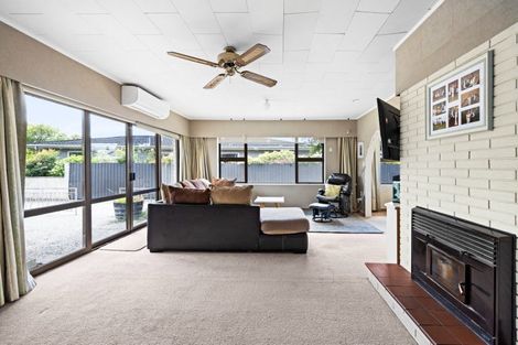 Photo of property in 34 Hammond Road, Taradale, Napier, 4112