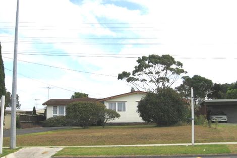 Photo of property in 1/310 East Coast Road, Forrest Hill, Auckland, 0620