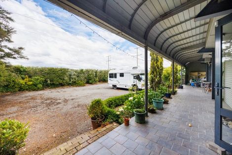 Photo of property in 422 Gillespies Line, Kairanga, Palmerston North, 4475
