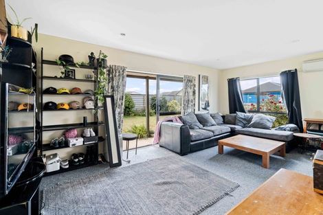 Photo of property in 4 Maleny Lane, Rolleston, 7615