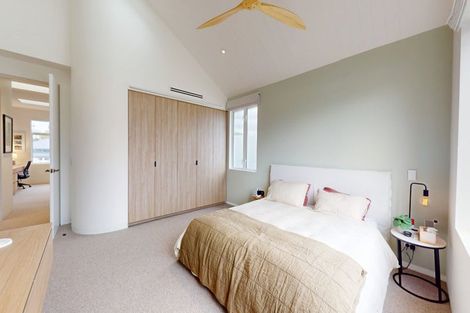 Photo of property in 57 Roxburgh Street, Mount Victoria, Wellington, 6011