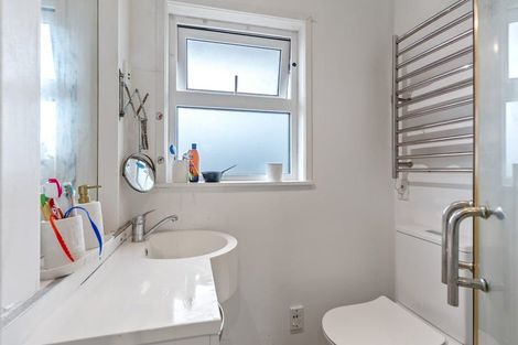 Photo of property in 3/24 Taharoto Road, Takapuna, Auckland, 0622