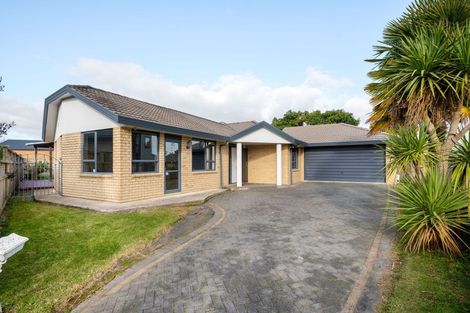 Photo of property in 11 Castlewold Place, Huntington, Hamilton, 3210