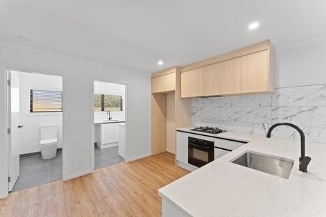 Photo of property in 30 Opaheke Road, Papakura, 2110