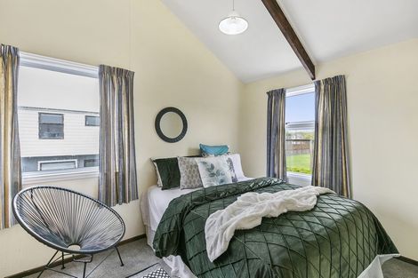 Photo of property in 17/4u Dr Taylor Terrace, Johnsonville, Wellington, 6037