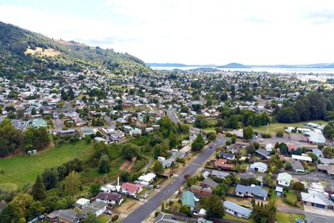 Photo of property in 62 Blomfield Street, Pukehangi, Rotorua, 3015