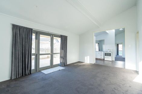 Photo of property in 56 Geraldine Crescent, Cloverlea, Palmerston North, 4412