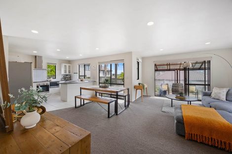 Photo of property in 34a Bleakhouse Road, Howick, Auckland, 2014