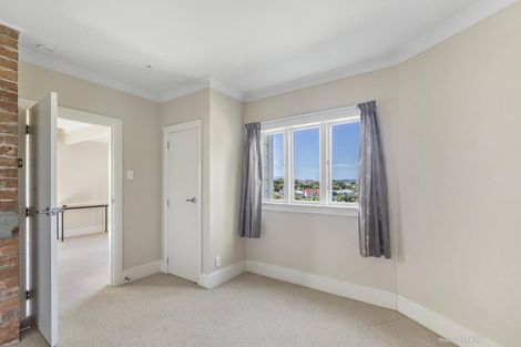 Photo of property in 6 Konini Road, Hataitai, Wellington, 6021