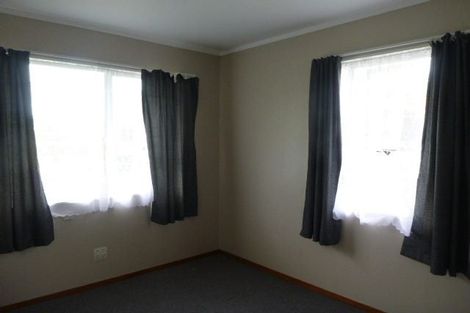 Photo of property in 1 Yates Street, Otaki Beach, Otaki, 5512