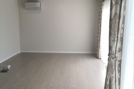 Photo of property in 17a Richard Avenue, Bucklands Beach, Auckland, 2014