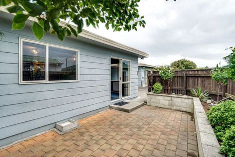 Photo of property in 1a Rimu Place, Taradale, Napier, 4112