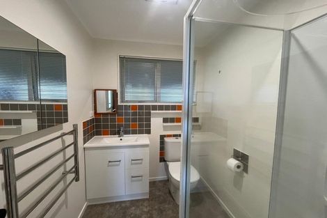 Photo of property in 4 Tiller Close, Kelvin Grove, Palmerston North, 4414