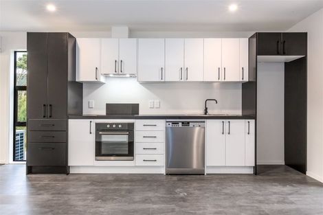 Photo of property in 9 Hastings Grove, Wainuiomata, Lower Hutt, 5014