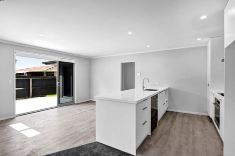 Photo of property in 10a Fairbank Avenue, Stratford, 4332