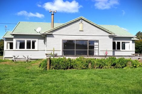 Photo of property in 98-100 Totara Road, Whenuapai, Auckland, 0618
