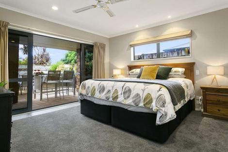 Photo of property in 4 Chesterton Drive, Leamington, Cambridge, 3432