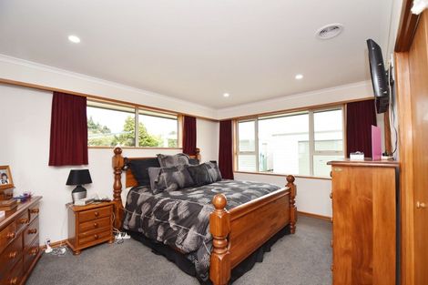 Photo of property in 21 Oteramika Road, Rockdale, Invercargill, 9812