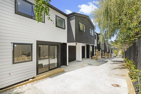 Photo of property in 26b Sheridan Drive, New Lynn, Auckland, 0600