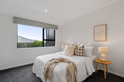Photo of property in 19 Prestbury Grove, Churton Park, Wellington, 6037