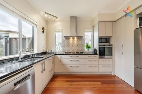 Photo of property in 8c Glen Iris Grove, Woburn, Lower Hutt, 5010
