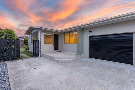 Photo of property in 36 Condell Avenue, Papanui, Christchurch, 8053