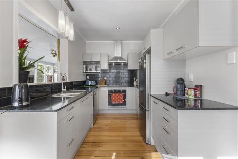 Photo of property in 29 Prospect Terrace, Pukekohe, 2120